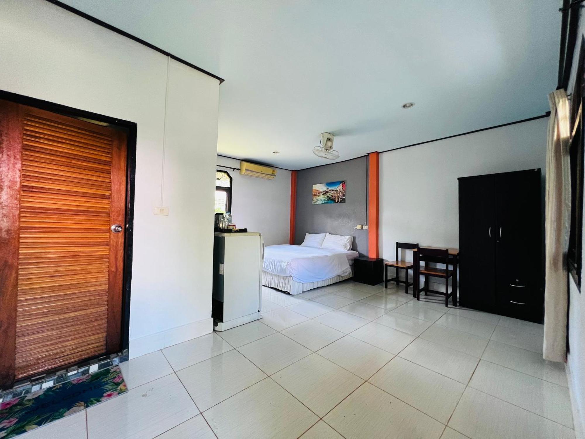 Prukrom Lanta Guesthouse Ko Lanta Buitenkant foto
