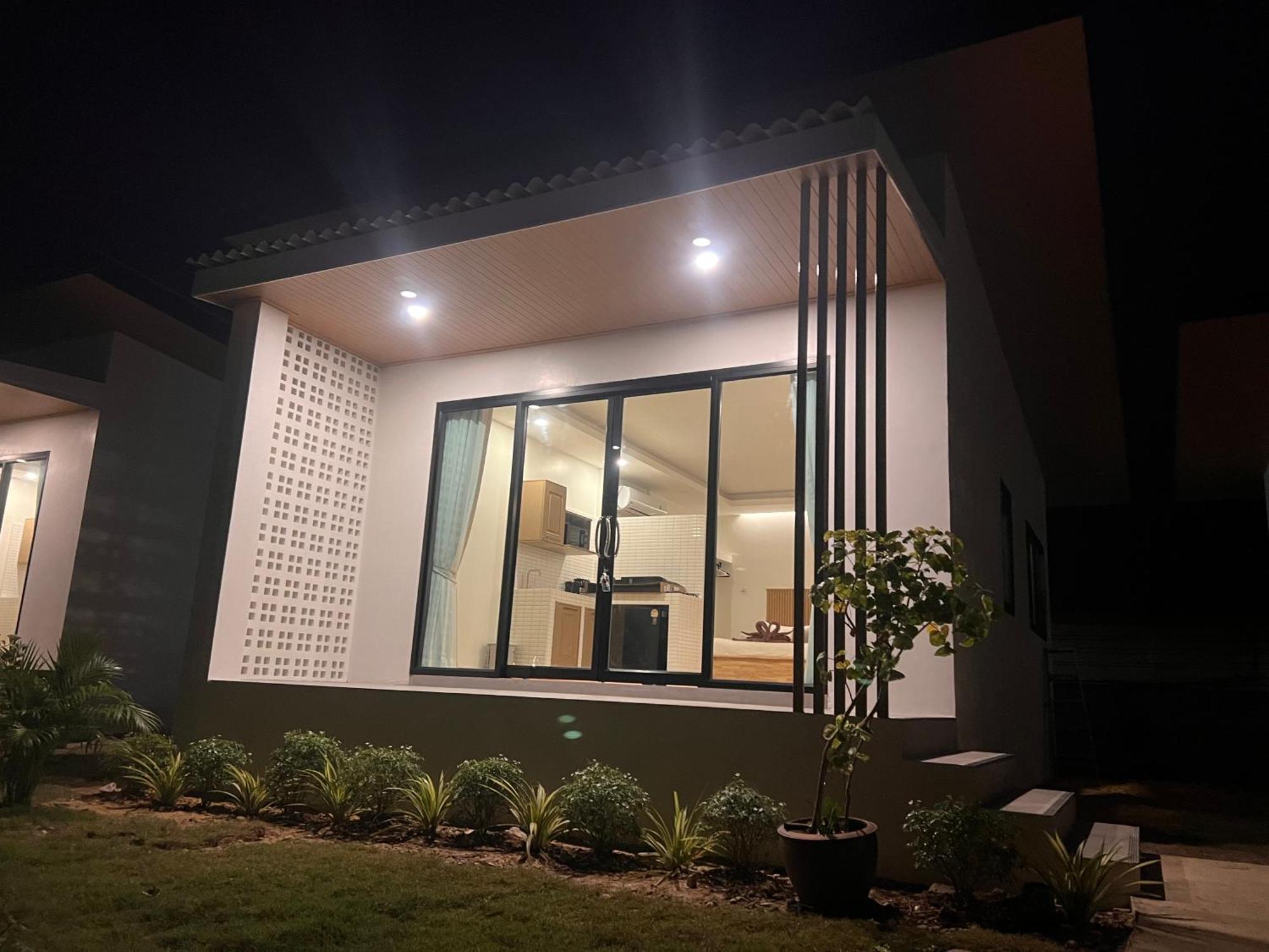 Prukrom Lanta Guesthouse Ko Lanta Buitenkant foto