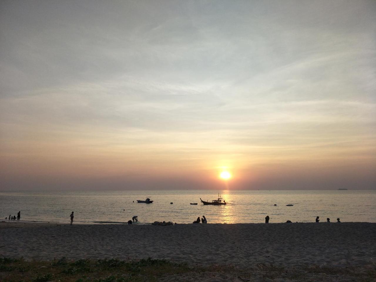 Prukrom Lanta Guesthouse Ko Lanta Buitenkant foto
